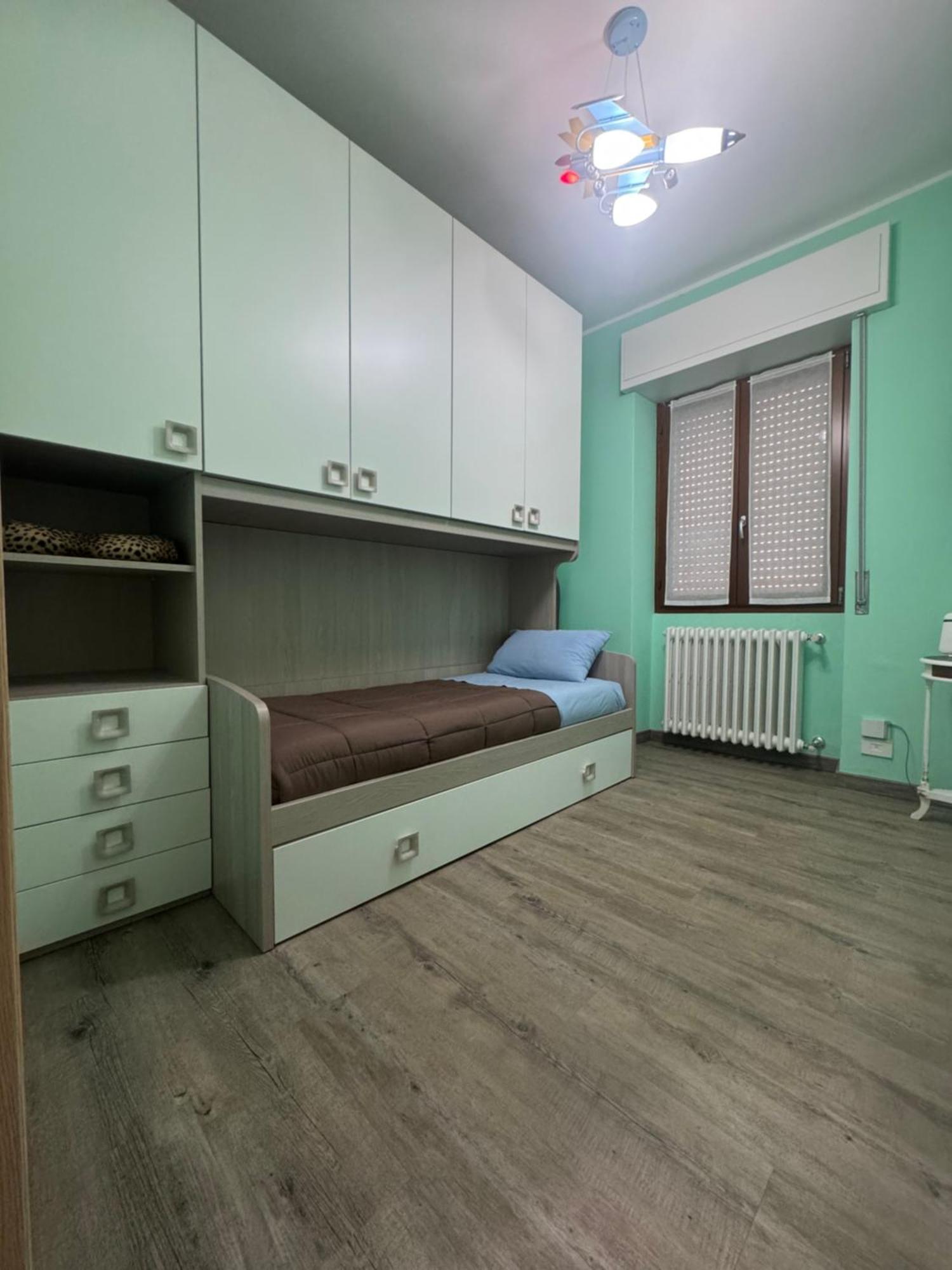 Casa Alessio - Elegante Appartamento Nel Cuore Di Cesano Maderno Kültér fotó